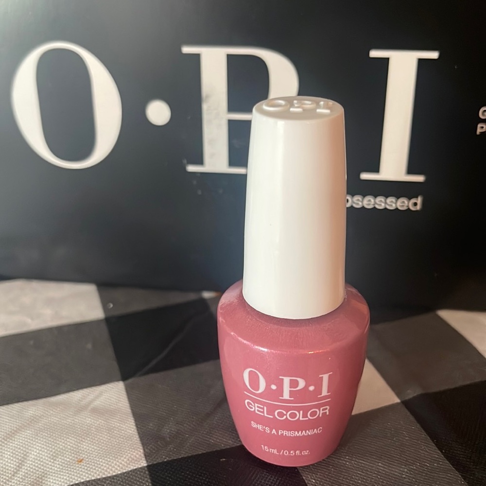OPI gel color she’s a Prismaniac